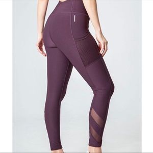 Mondetta - High Waist Active Capri